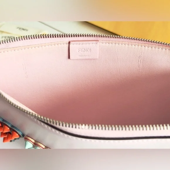 New Fendi Pink Clutch w Tags & Box - Picture 7 of 12